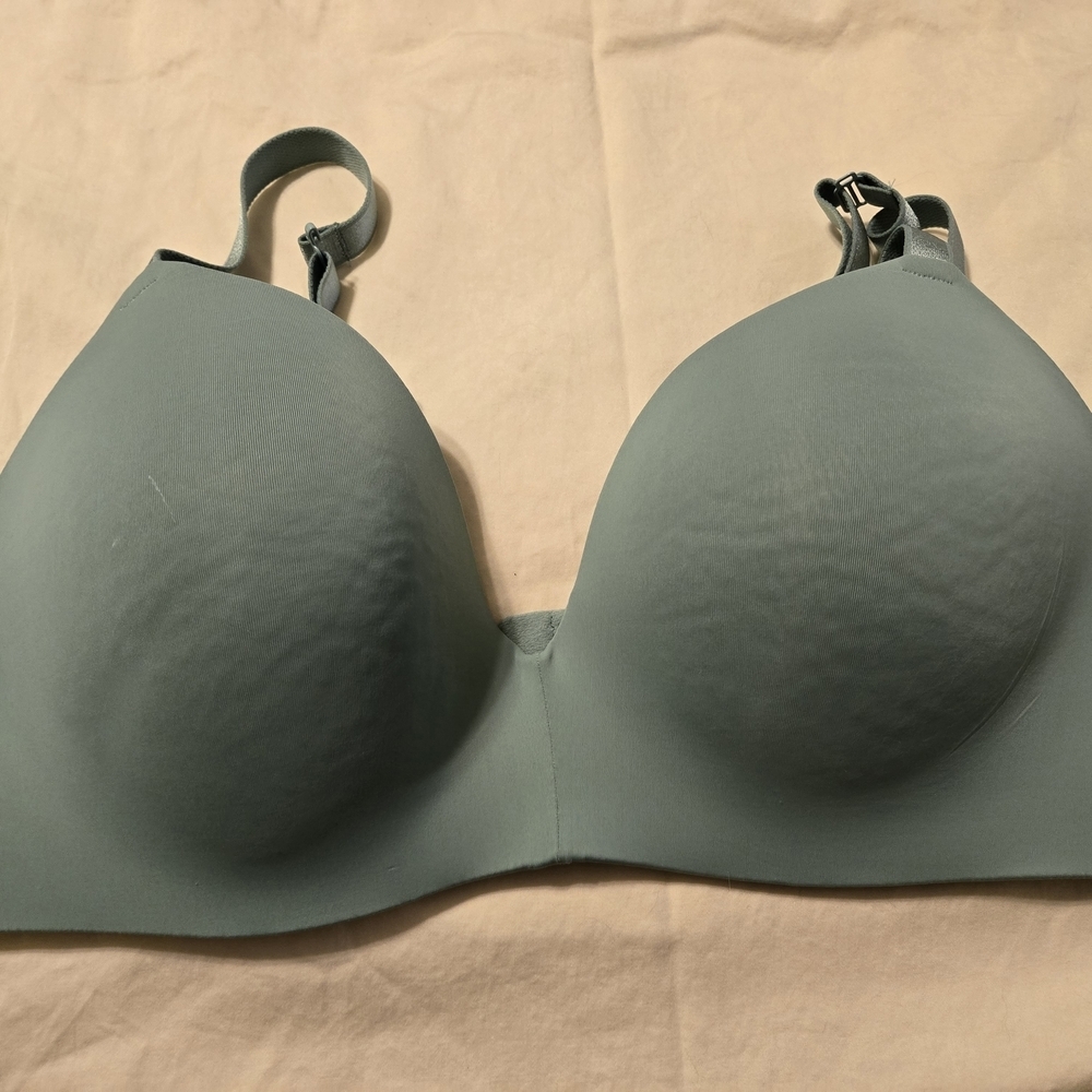 Auden The Bliss Wireless Bra Green Size 38DD